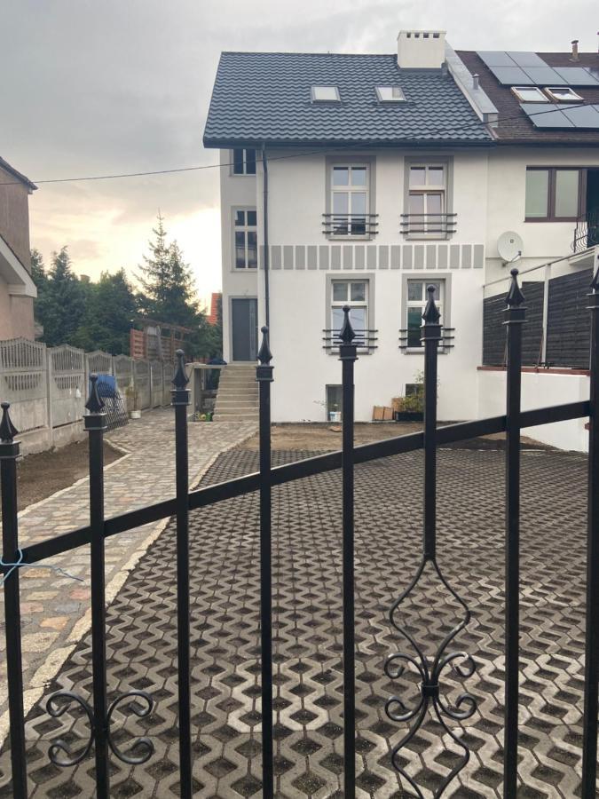Apartamenty Bezrzecze 슈체친 외부 사진